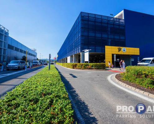 Parkovisko IKEA a Avion, Bratislava Parkovisko IKEA a Avion, Bratislava