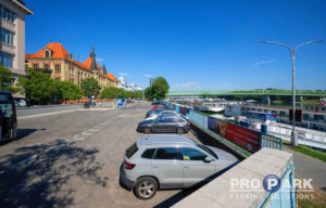 Parkovisko Osobný prístav, Bratislava